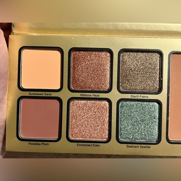 Violet Voss Pretty in Paradise Pallete 6 Shade Shadow + 2 Shade Face - Picture 8 of 9